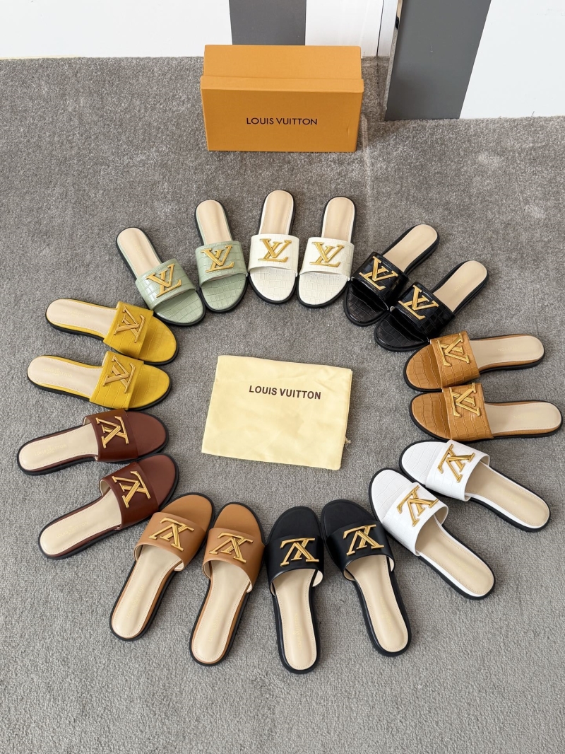 l0vis Vvtt0n slippers